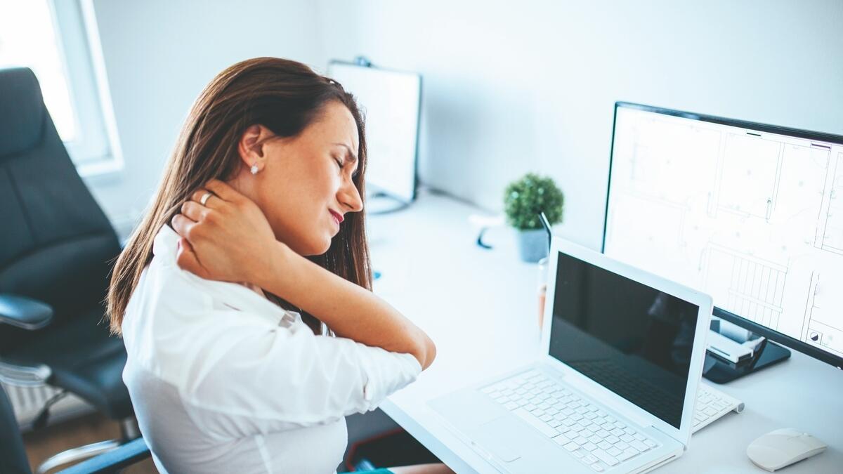 Keep the right posture to reduce body pain and stiffness