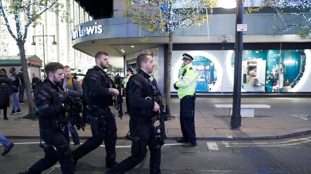 Panic on Londons Oxford Street after reports of shooting