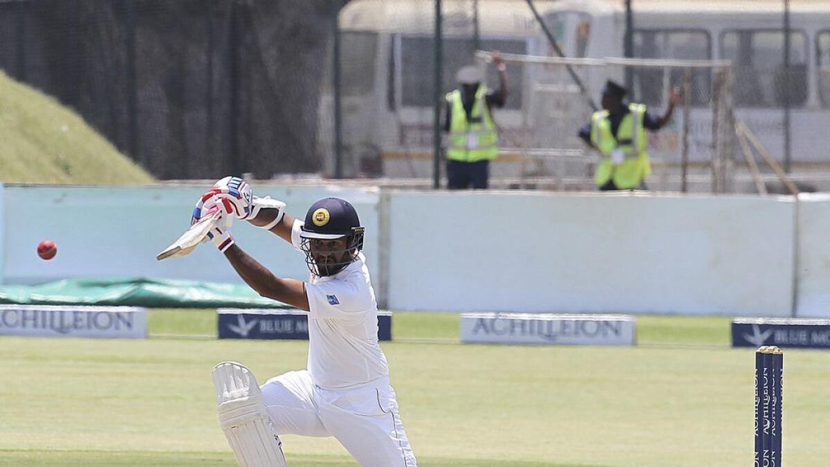 Karunaratne ton pushes Zimbabwe into a corner in first Test