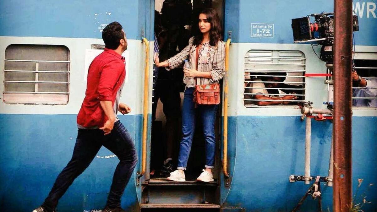 WATCH: Arjun Kapoor recreates DDLJ moment on Half Girlfriend set