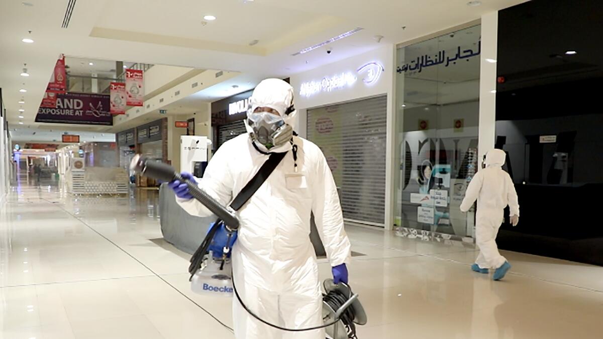 coronavirus, covid-19, dubai outlet mall, UAE
