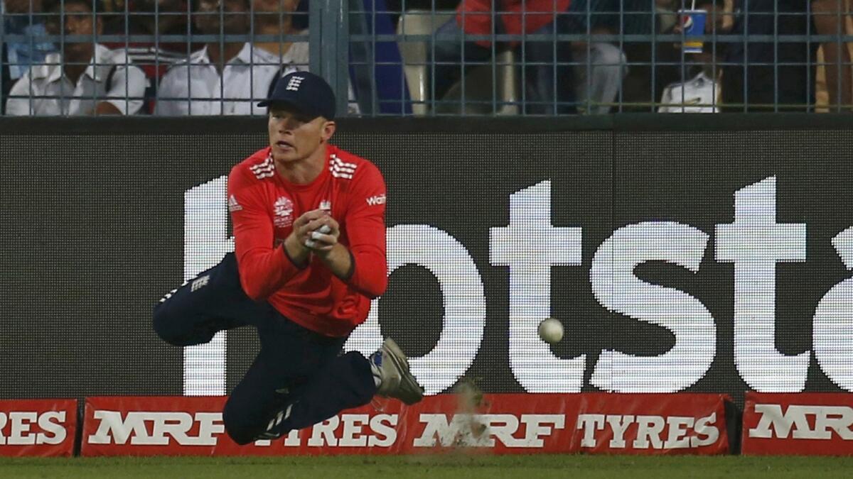 England's Sam Billings drops a chance to catch out West Indies Dwayne Bravo.