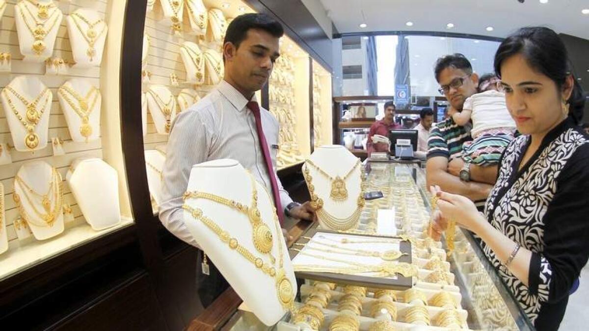 Dubai gold prices slide slightly. Should you invest or wait? 