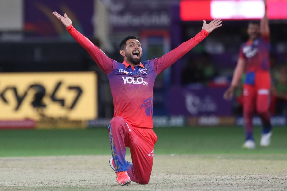 Sikandar Raza of Dubai Capitals appeals during match 27 of the DP World International League T20 between the Desert Vipers and the Dubai Capitals. - Photo by ILT