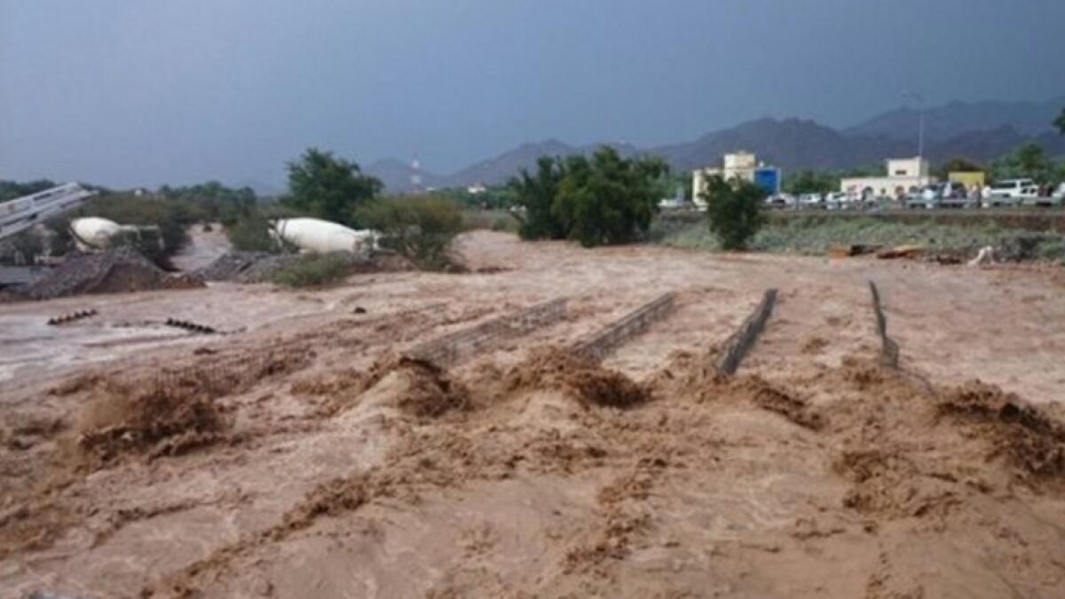 Heavy rainfall in Oman claims one life