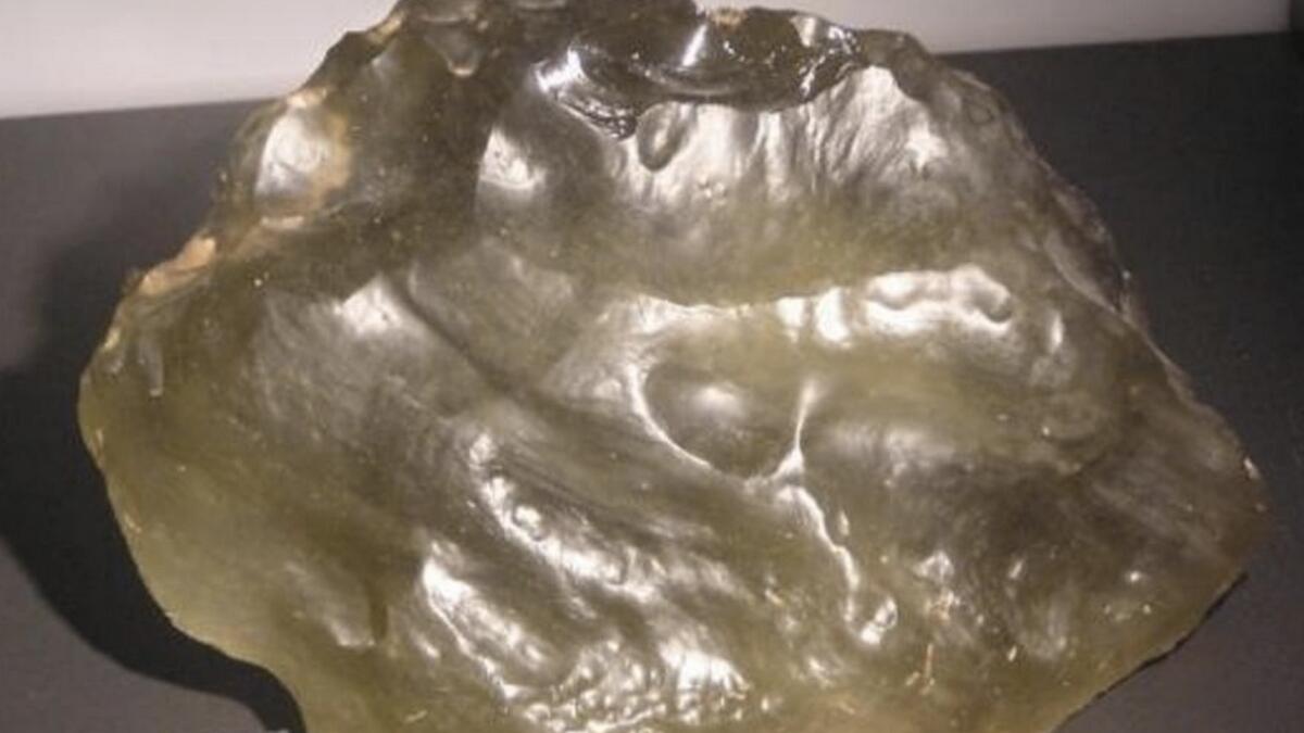 100-year-old mystery of Egyptian desert glass solved