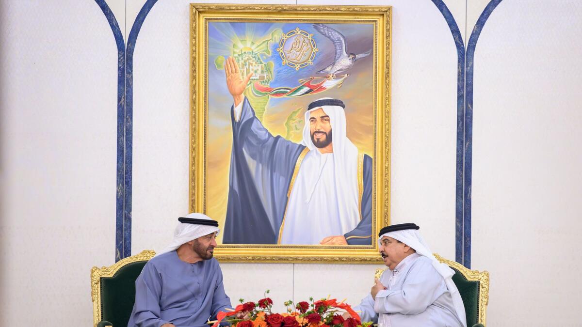 Sheikh Mohamed bin Zayed meets with King Hamad bin Isa Al Khalifa. — Wam
