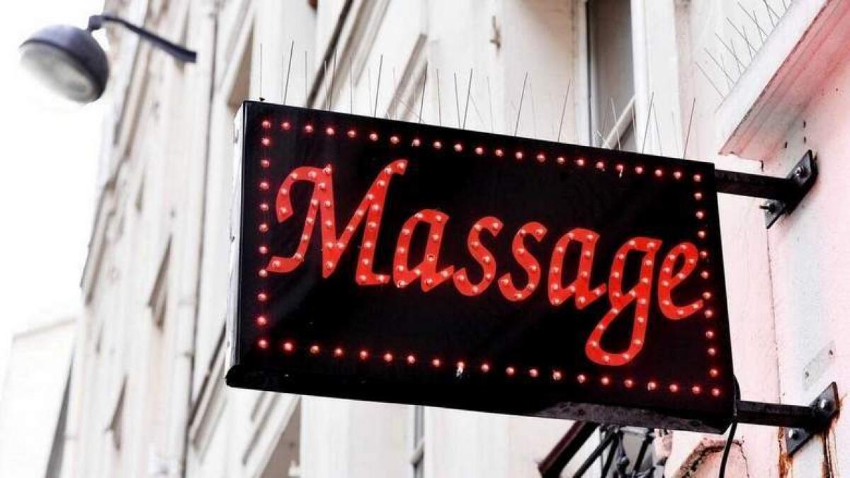 Man loses Dh110,000 after going for Dh50 massage in Dubai