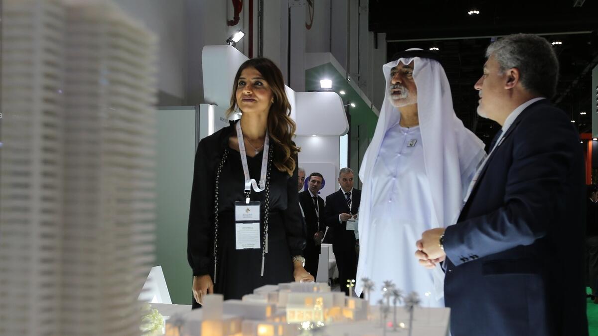 Sheikh Nahyan bin Mubarak  Al Nahyan, Minister of Tolerance, touring the exhibition which will continue until Thursday.