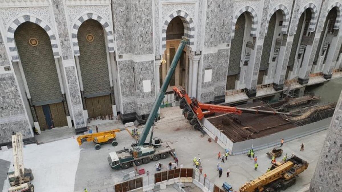 Driver injured in crane collapse at Makkah Grand Mosque in Saudi Arabia