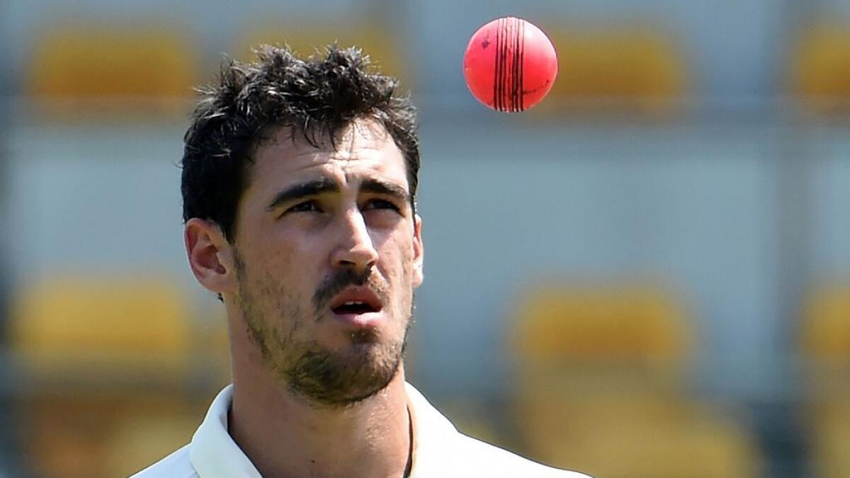 Australian pacer Starc hopes to swing with SG ball in India