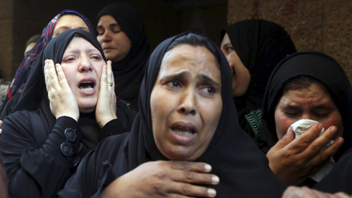 Militants in Egypt shell house in Sinai, killing family of 5