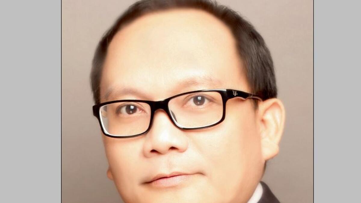 Dubai-based professor wins prestigious Philippines award
