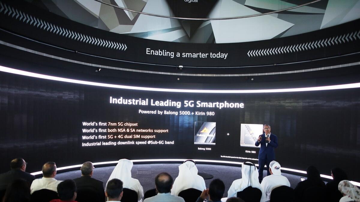 Etisalat, Huawei announce 5G partnership; unveil Mate 20 X 5G in UAE