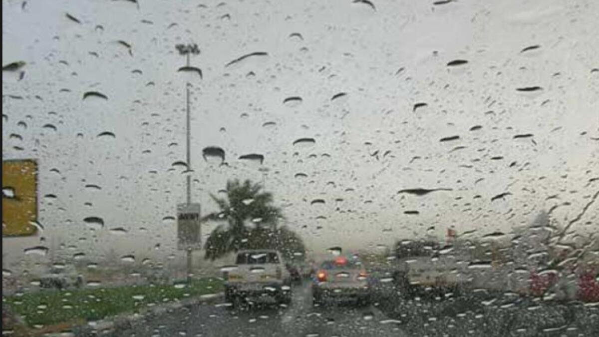 Video: It’s raining in parts of UAE; brace for dusty weather