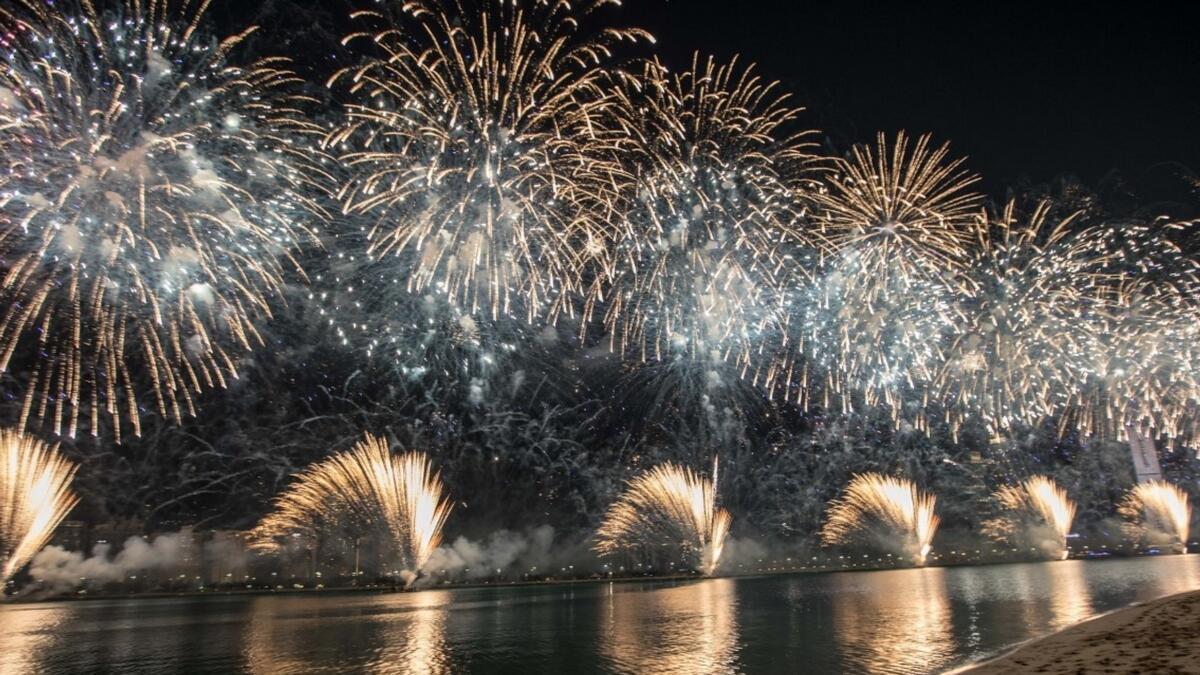 Abu Dhabi, New Year’s Eve, celebrations, new year, fireworks 