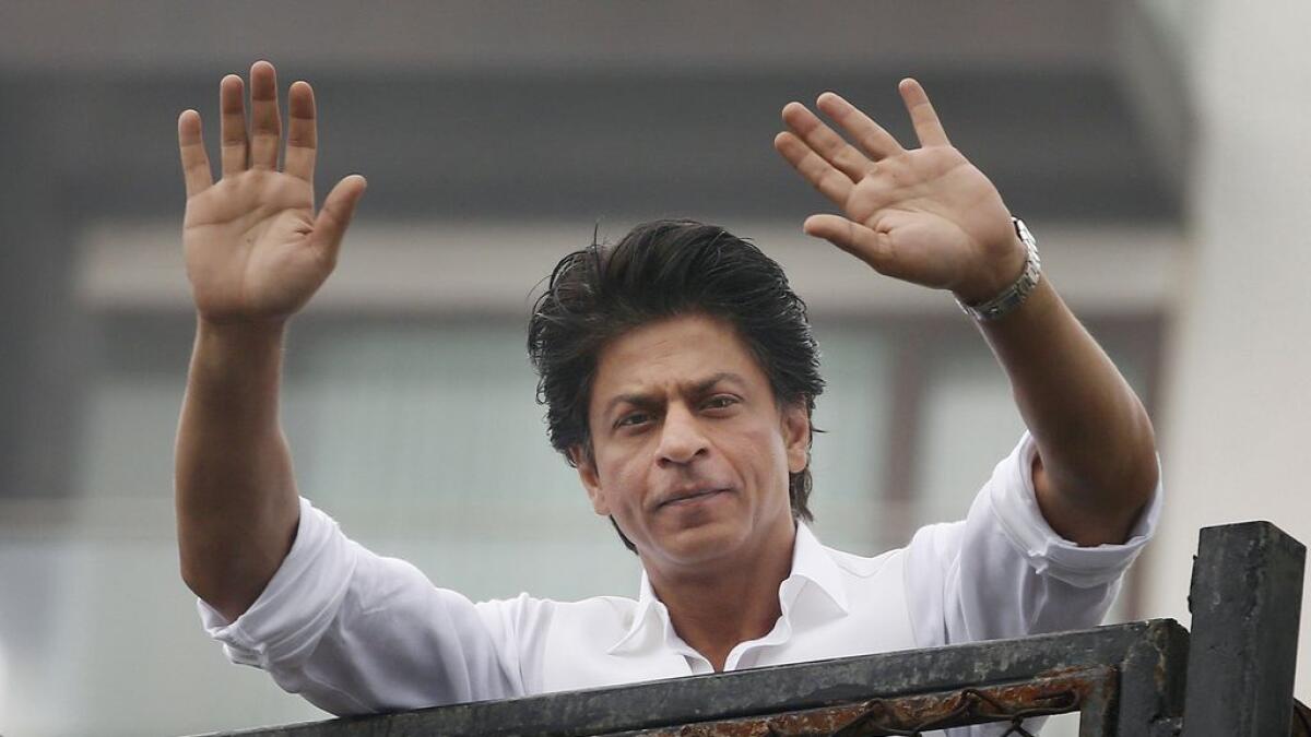 Shah Rukh should have returned, says Indian political party