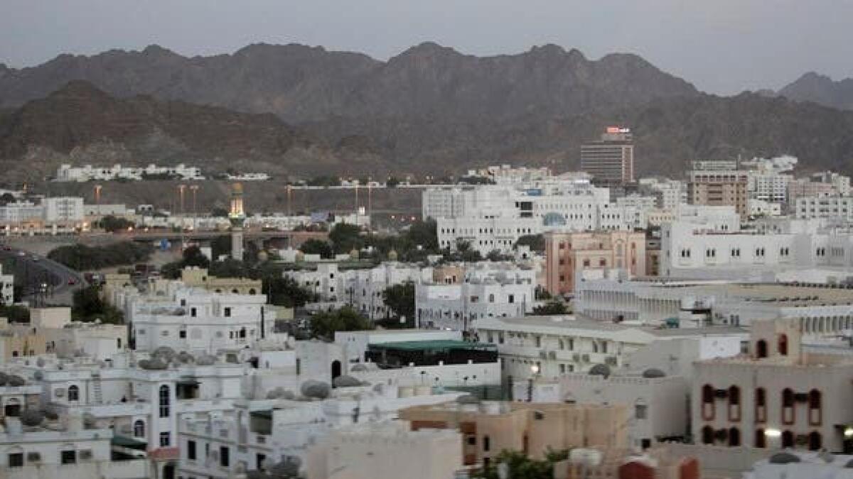 Oman, Muscat, lockdown, school year, coronavirus, Covid-19