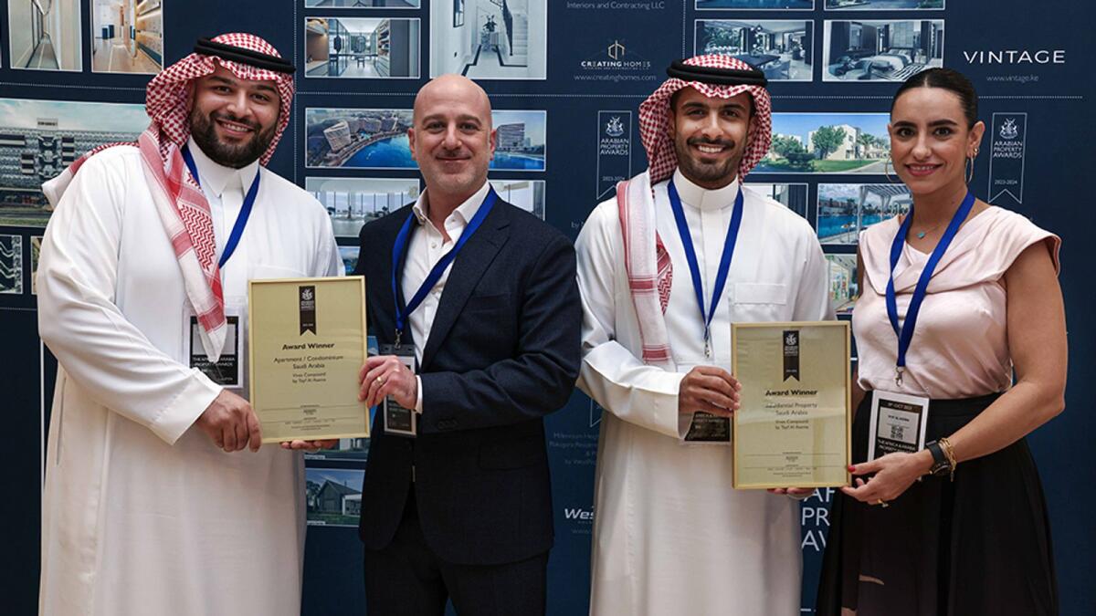 Left to right: Metteb Al Kredees - Representative of the owners, Jean Noujaim - General Manager, Faisal Al Kredees - Representative of the owners, Giovanna N - Leasing Director, all from Vives Compound.