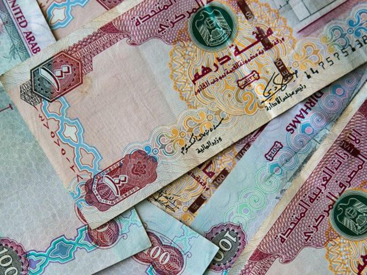 dirham, UAE currency, Dubai, UAE, exchange house, fine, violating, transport, law, dh352000, abu dhabi