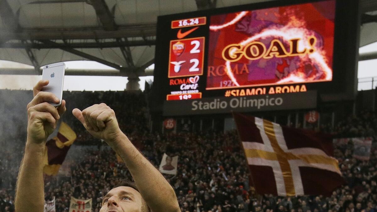 Totti still the centre of attention in Rome