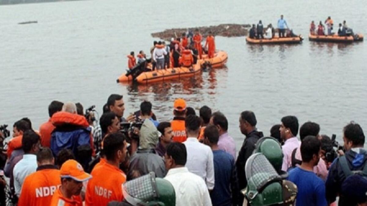 hyderabad, india, godavari, boat accident, river, india boat accident