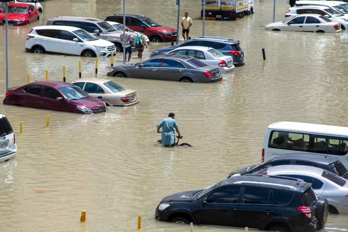 Flooded area in Al Ittihad road, after the heavy rain on Wednesday. April 17, 2024. KT Photo: Shihab