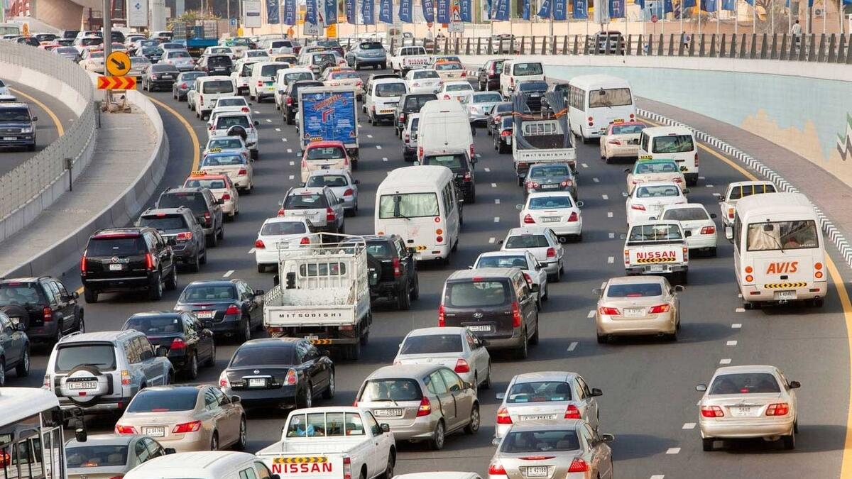 UAE traffic, Motorists, Drivers in UAE, heavy traffic, tailbacks,Google Maps,  Dubai, Sharjah, traffic, Dubai, Dubai News, UAE, Abu Dhabi, Sharjah, Latest, MENA, Middle East, UAE News