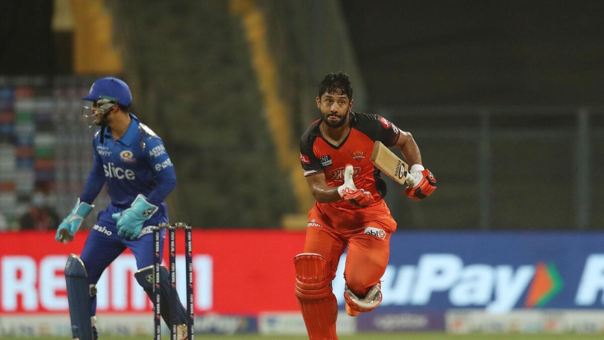 Rahul Tripathi of the Sunrisers Hyderabad runs for a single. (BCCI)