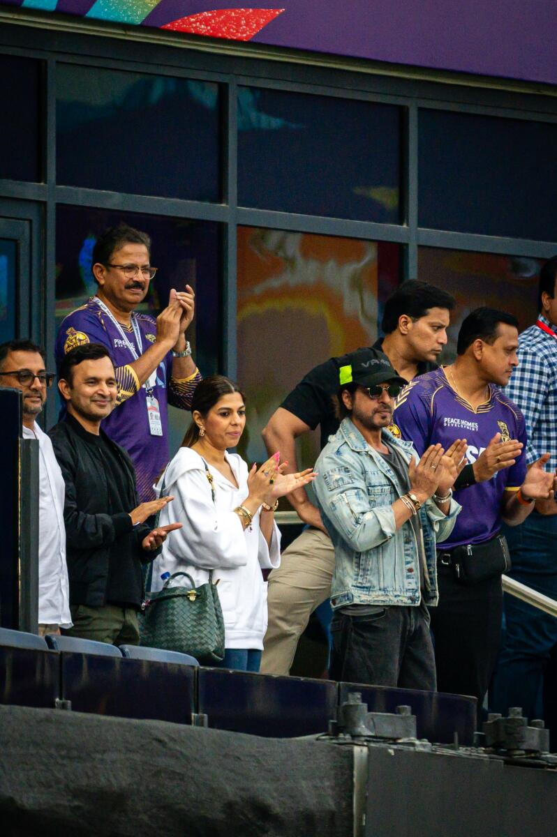 Shah Rukh Khan celebrates the win against Desert Vipers.