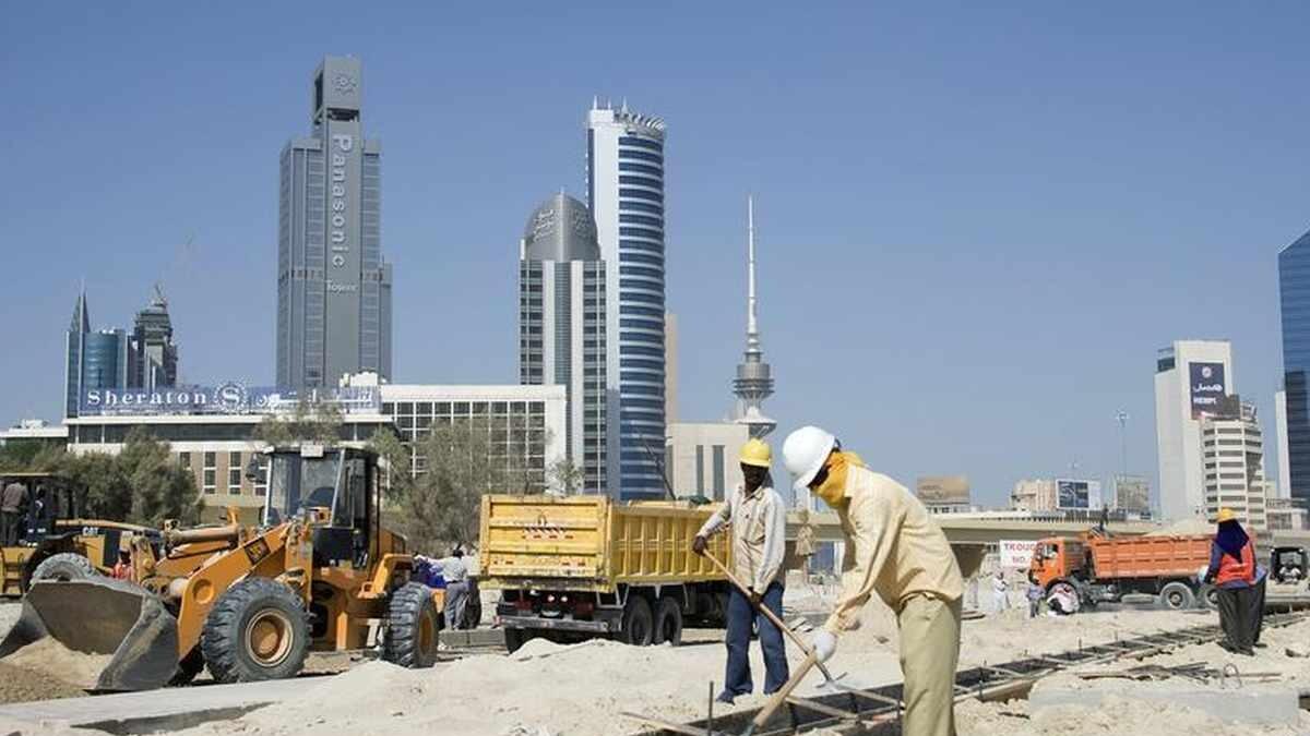 kuwait workers, nepalese expats die, construction site