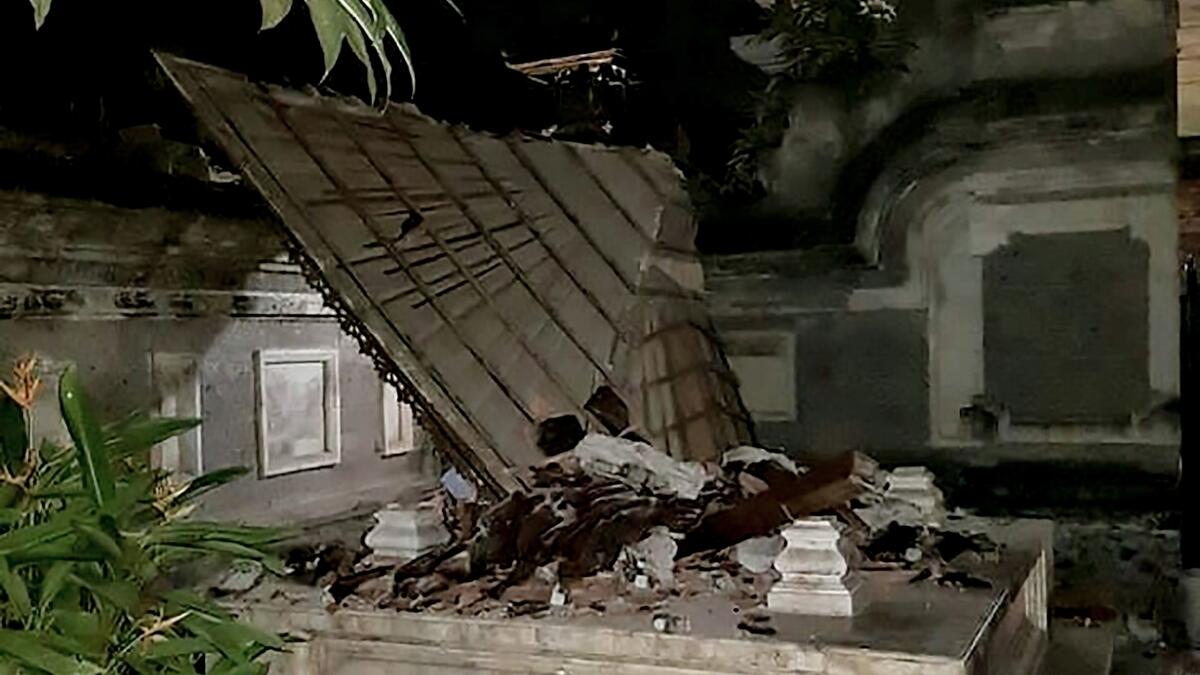 Indonesia raises Lombok quake death toll to 91
