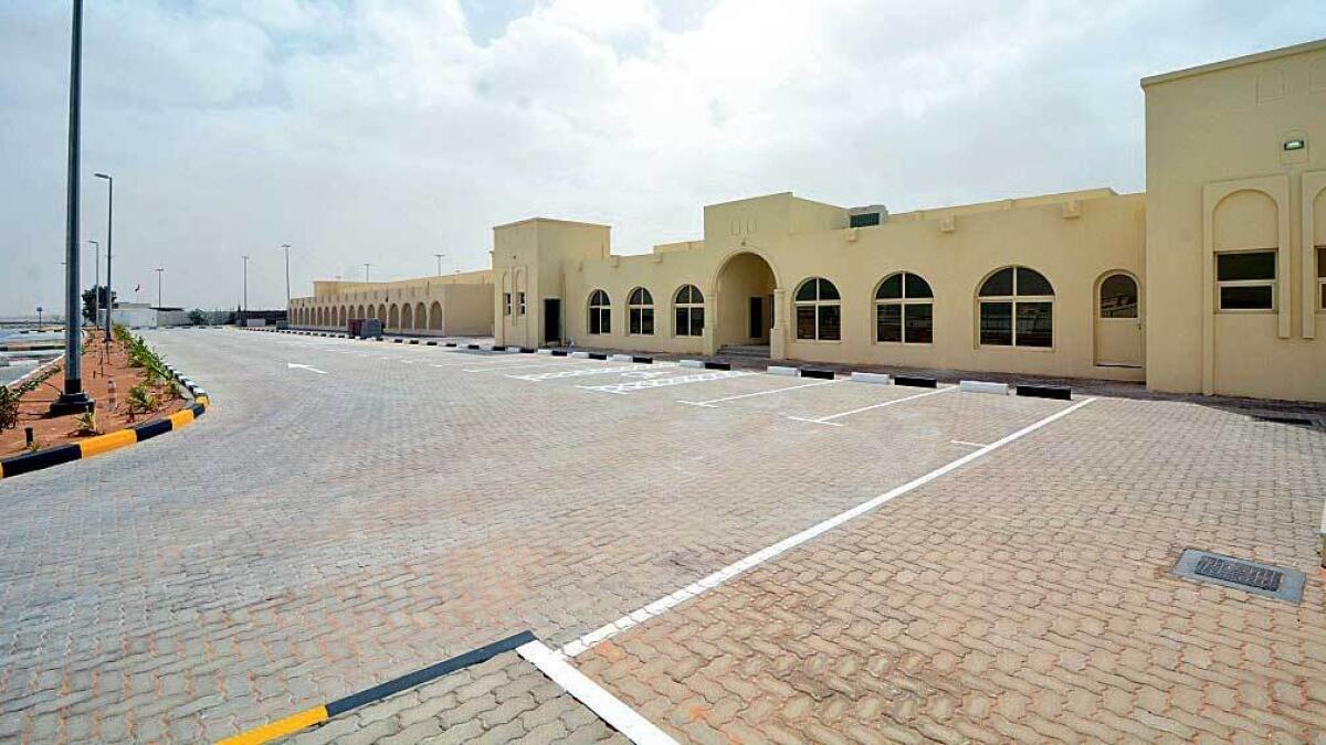Hamriyah market constructed in a 5,280 sqm will have 20 stalls, a cafeteria and services rooms.