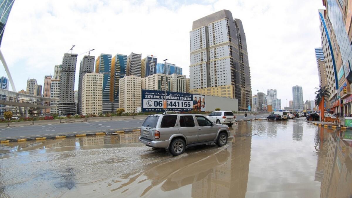 UAE, weather, Temperature, drop. rain