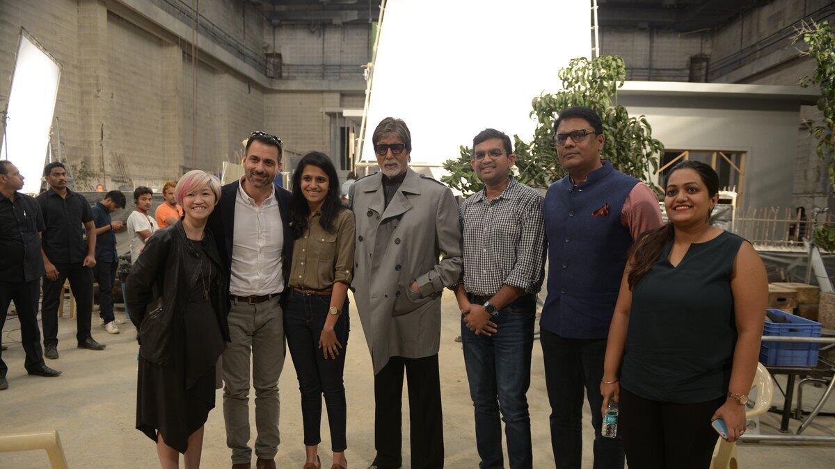 Amitabh Bachchan meets Twitter officials after threatening to quit