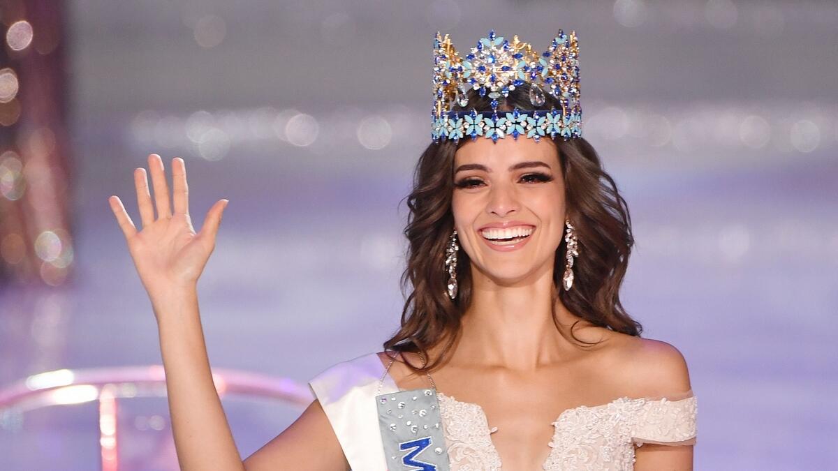 Miss Mexico Vanessa Ponce de Leon reacts after winning the 68th Miss World contest final in Sanya, on the tropical Chinese island of Hainan.-AFP