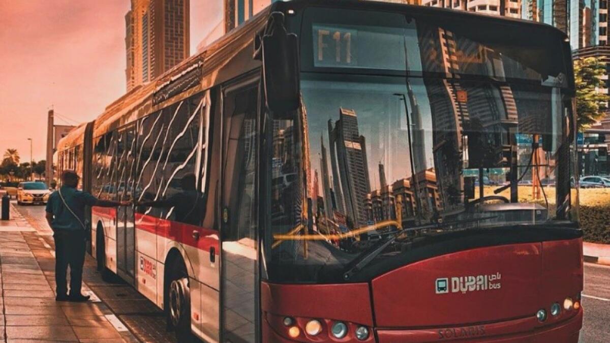 Dubai bus, Nol card, smart camera, fine, fare evaders