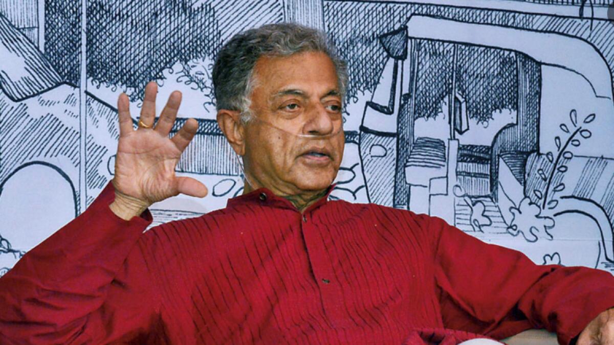 Girish Karnad cremated quietly without state honours 