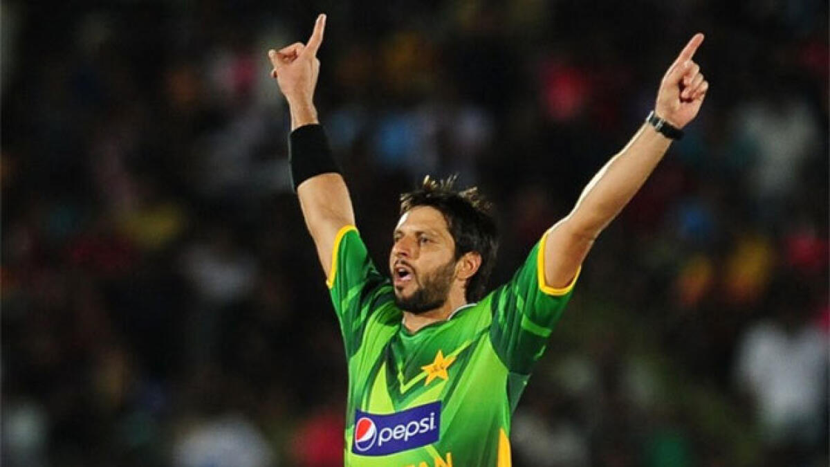Unique gift for retired Shahid Afridi from Indian team