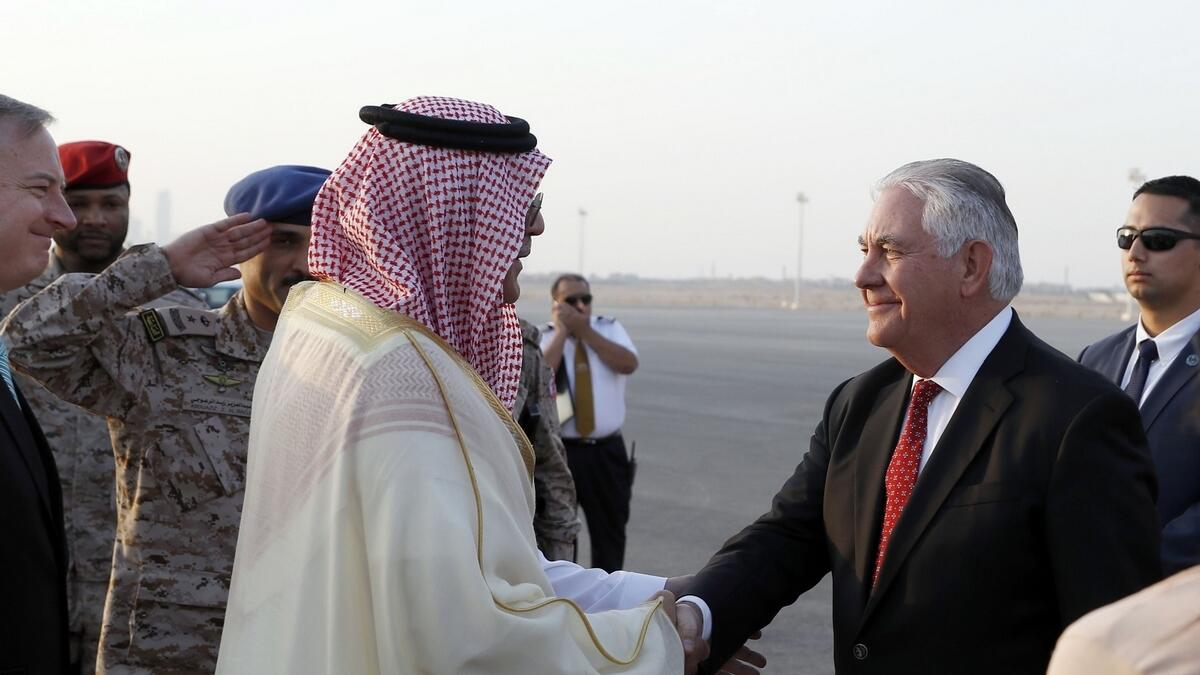 Tillerson in Saudi Arabia to discuss Gulf crisis