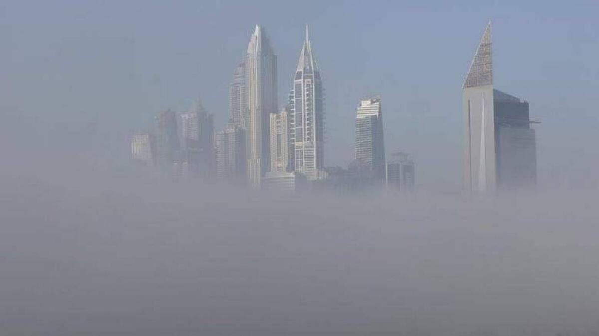 UAE, motorists, warning, National Center of Meteorology, weather, foggy, mist, Dubai, Abu Dhabi