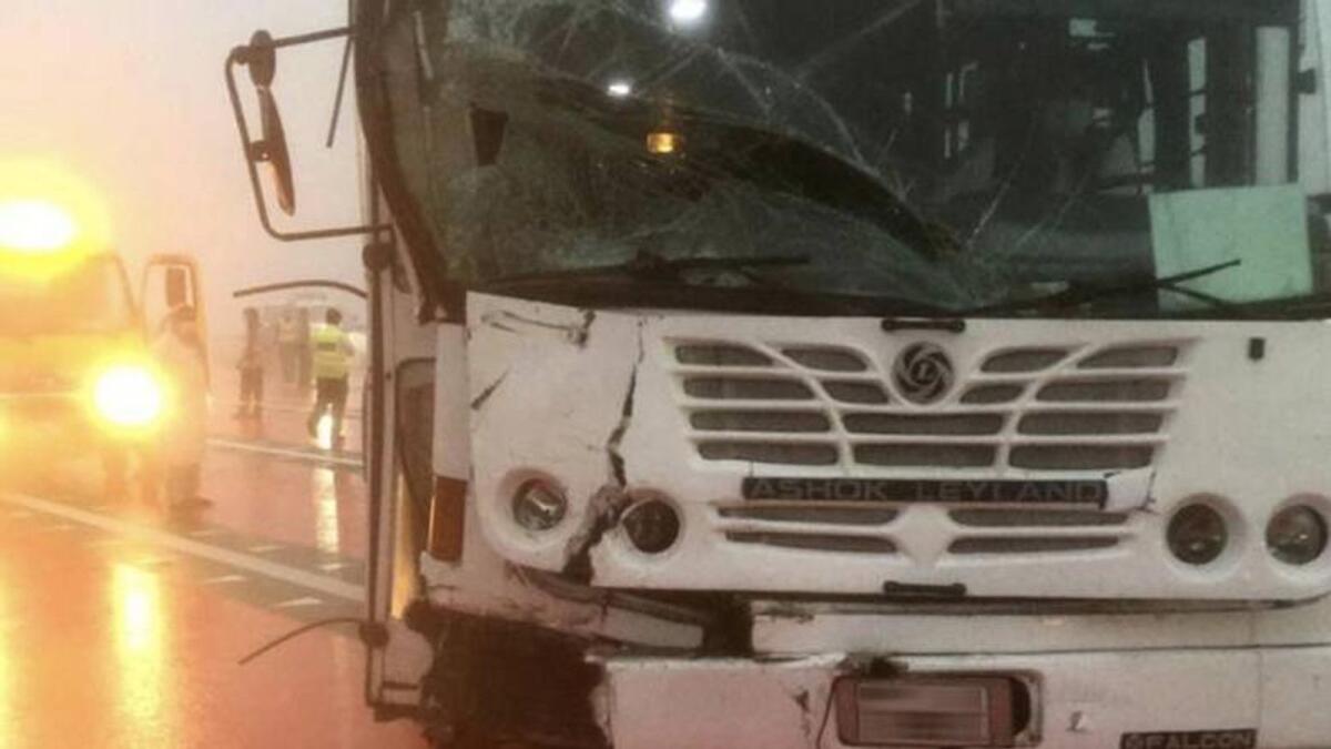 A 19-vehicle accident on Tuesday morning left one dead and eight injured in Abu Dhabi.