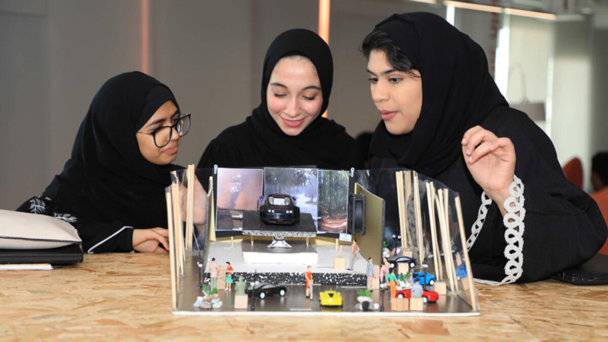 2,000 students grab chance to pitch design to big companies
