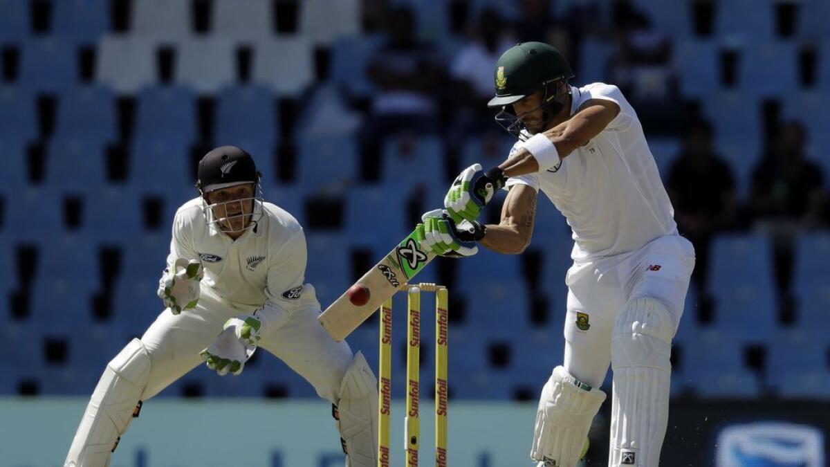 Cricket: Du Plessis hits fifth Test hundred 