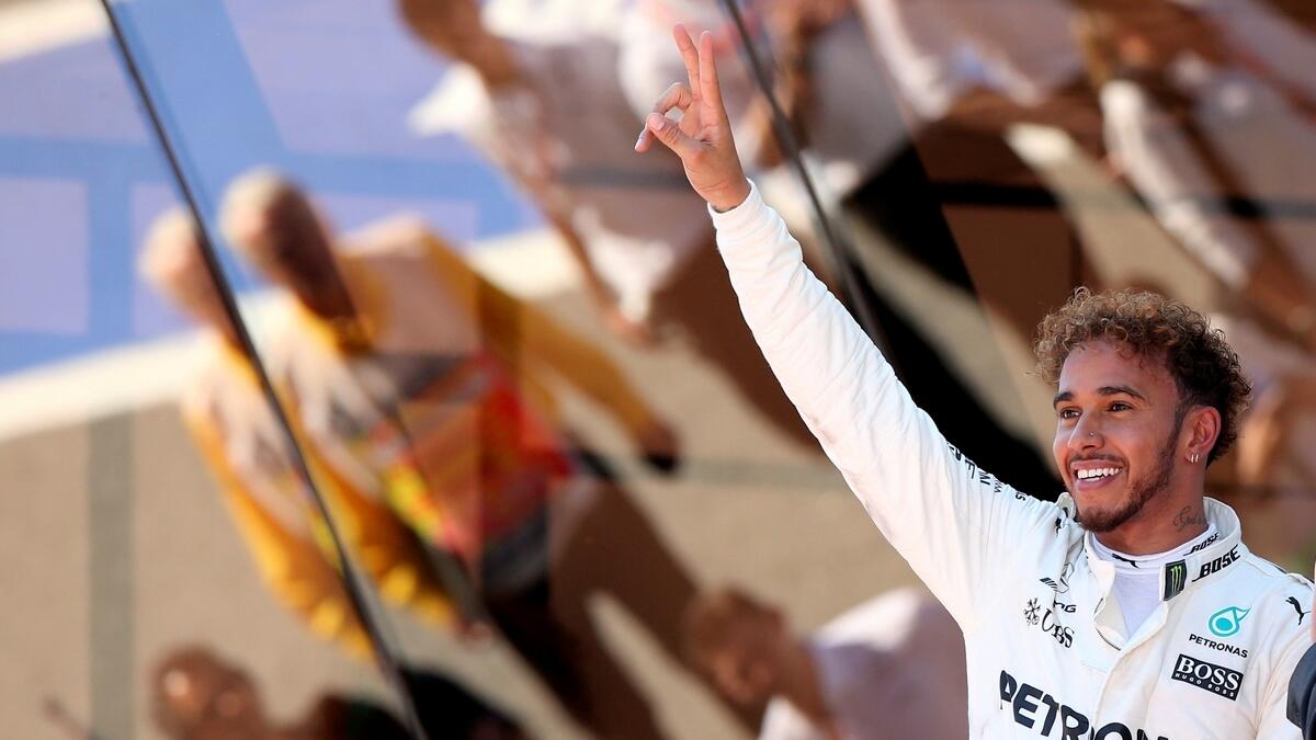 Hamilton wins in Spain with Vettel second