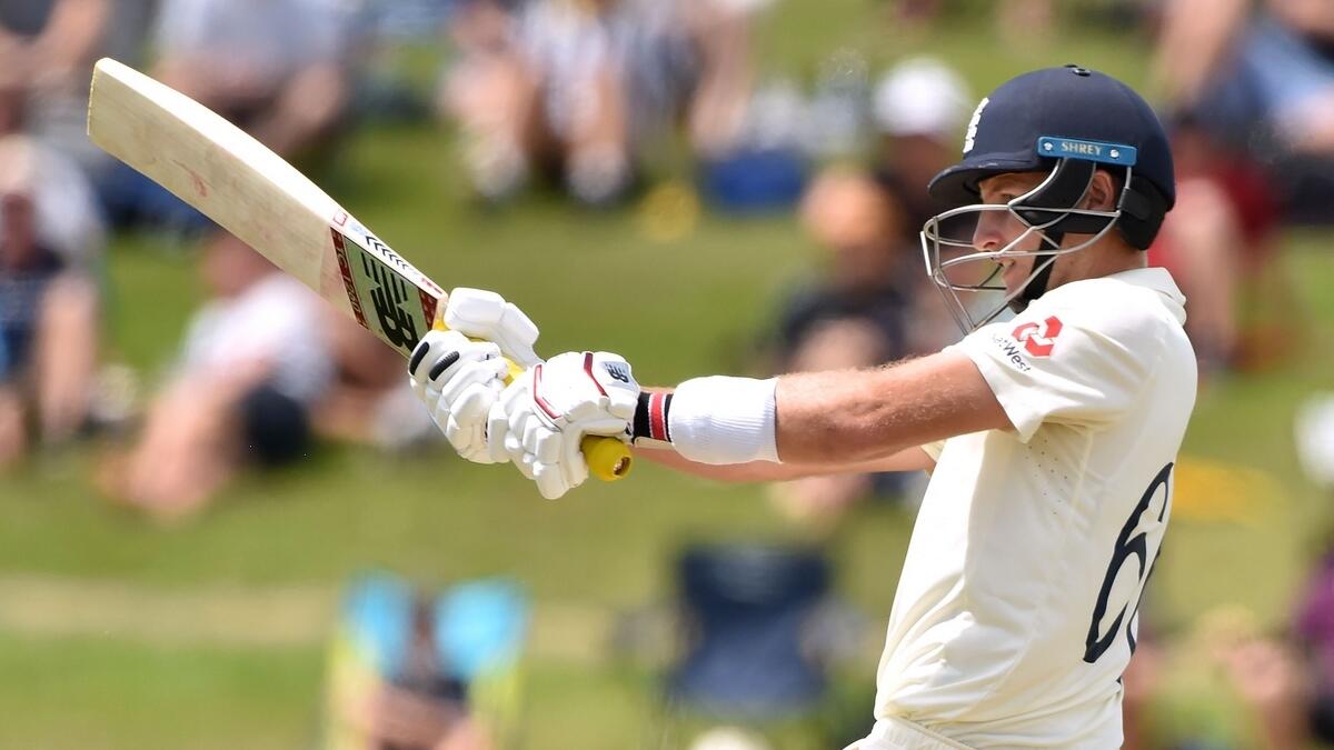 Root, Burns score tons, take England to striking distance of NZ total