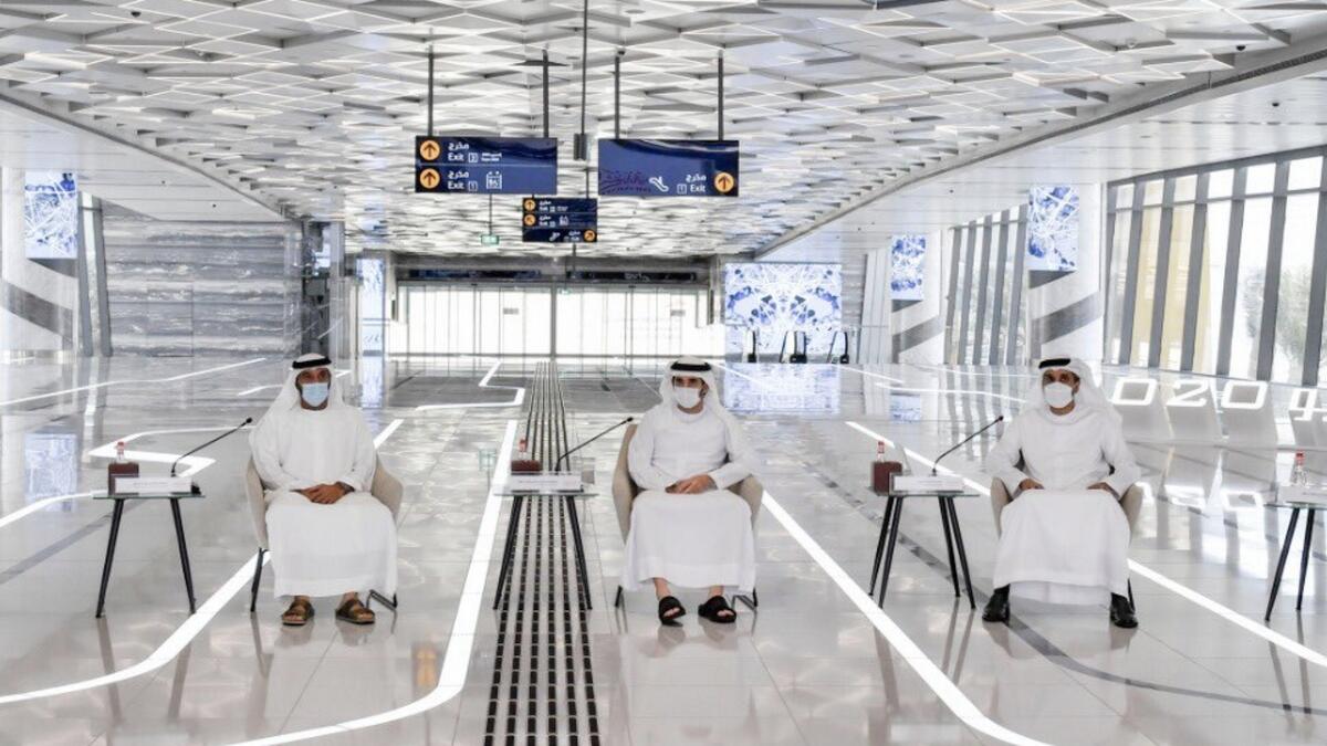 Photos, Dubai Metro, marks, birthday, Sheikh Hamdan, platform meeting