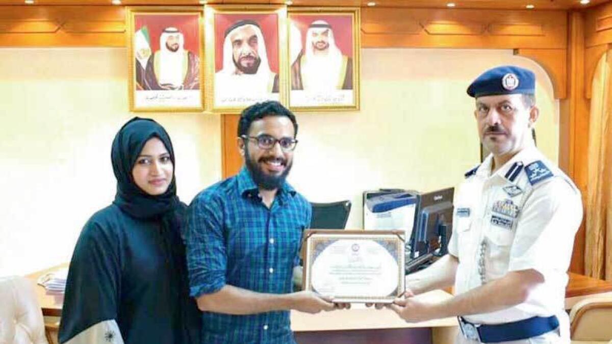 The Abu Dhabi Police honoured Sufiyan and Aliya for their actions which prevented further accidents.