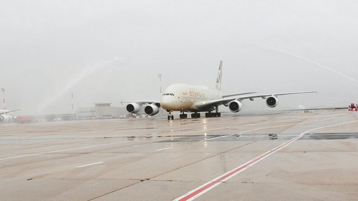Etihad Airways launches A380 flights to Paris
