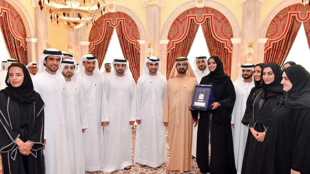 Sheikh Mohammed receives Informatics Medal 